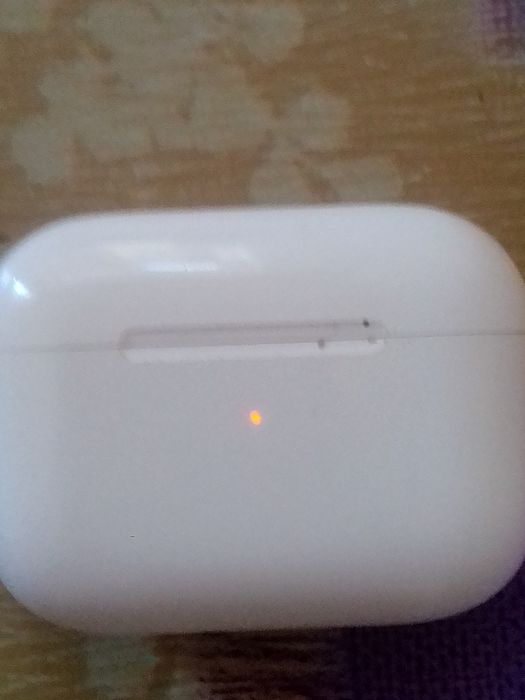 Кейсы для наушников