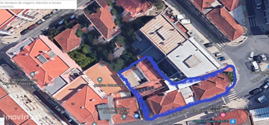 Hostel e restaurante no centro de Mem Martins