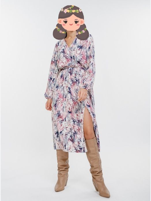 ЖІНОЧА СУКНЯ-МІДІ українського брендy Arjen, розмір М
Код товару: 26