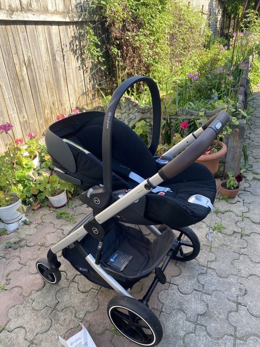 Автокрісло Cybex Cloud Z i-Size з базою Isofix
