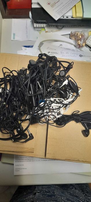 Lote de auriculares de diversas marcas  - o lote 3€