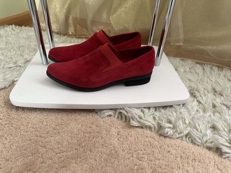 Продам лофери BEST BUT. натуральний замш.