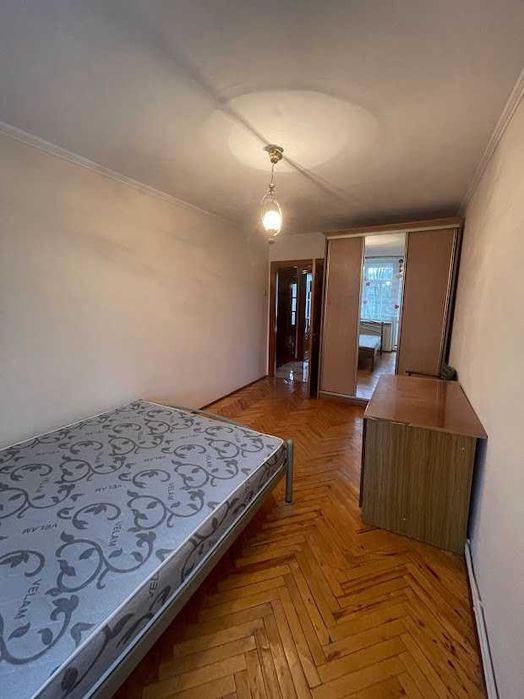 Здається в довготривалу оренду, 2-кімнатна квартира, вул. Федьковича.