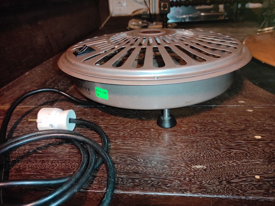 Braseiro em cobre, com pegas em bronze + braseiro eléctrica.