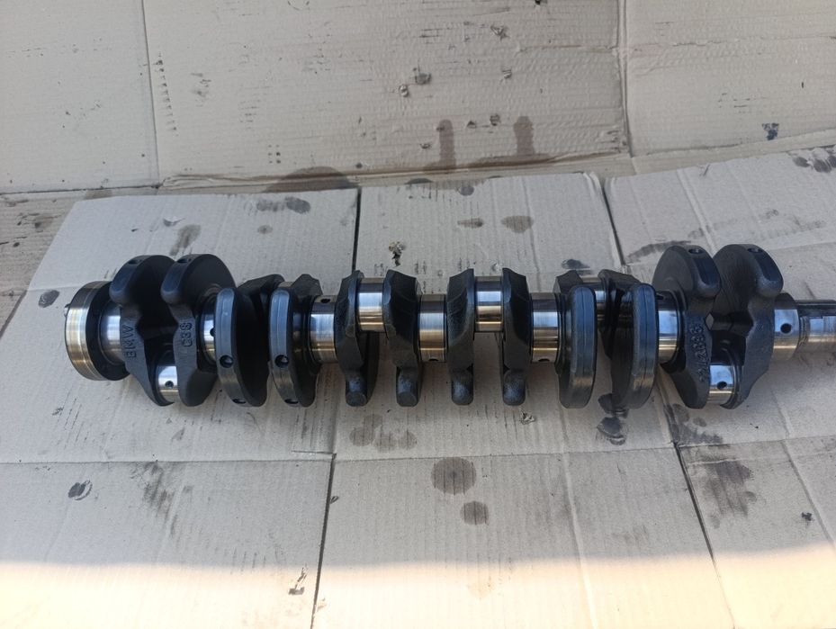 Коленвал M51 2.5 TDS Колінвал BMW e39 E38 бмв  Е39 е38