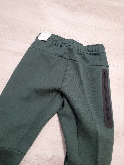 Штани дітячі NIKE Sportswear Tech Fleece нові original