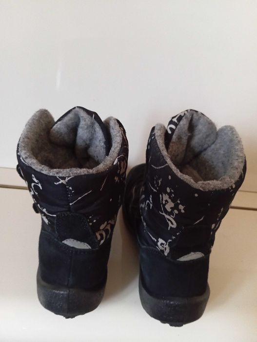Buty FLORTEX - ciepłe czarne botki z białymi mazakami - r. 34