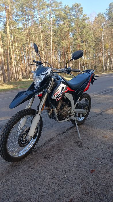 Продам Лонсін 250