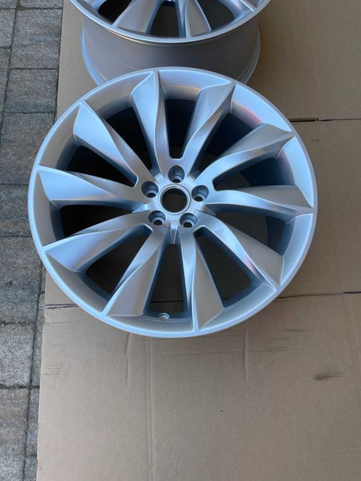Okazja oryginalne felgi JAGUAR F-PACE 10,5Jx20 ET38 9Jx20 ET55 NOWE