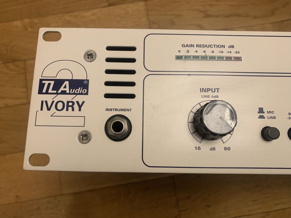 TL Audio Ivory 2 - 5050 mono valve preamp & compressor