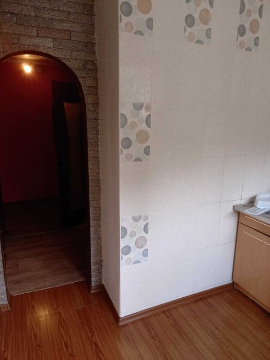 Продам 3 комн. кв-ру в п. Эсхар, центр