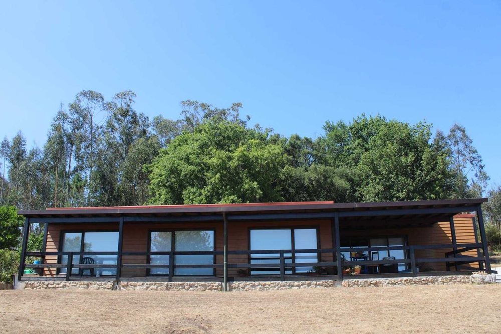 Moradia T3 à venda em Santa Comba Dão
