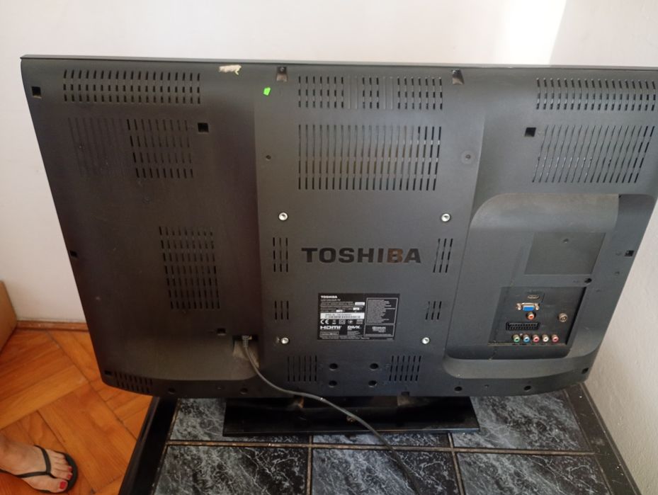 Telewizor Toshiba 32" 32AV933G przeczytaj opis