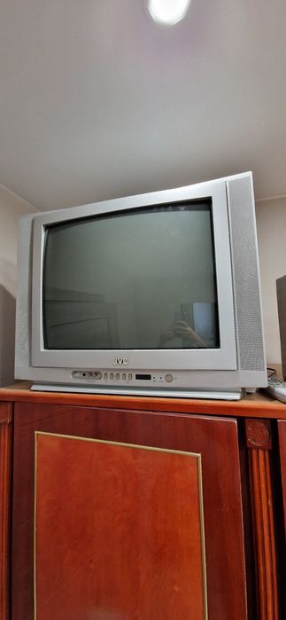 Продам телевізор