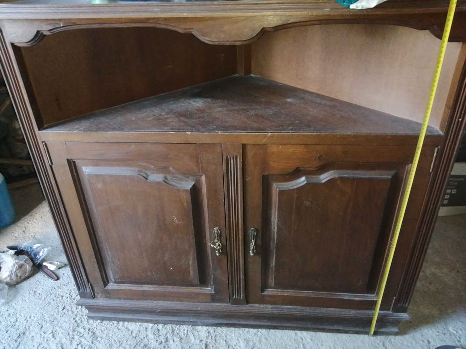 Móvel de canto triangular64741175659779124