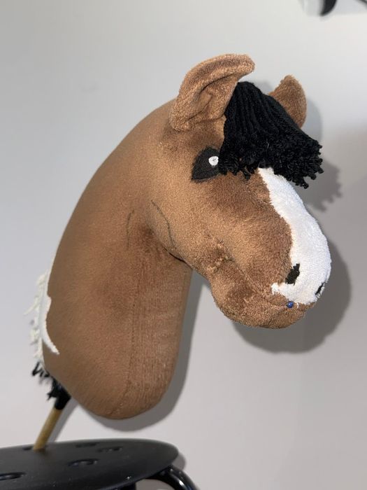 Hobby horse brązowy ze sprzętem