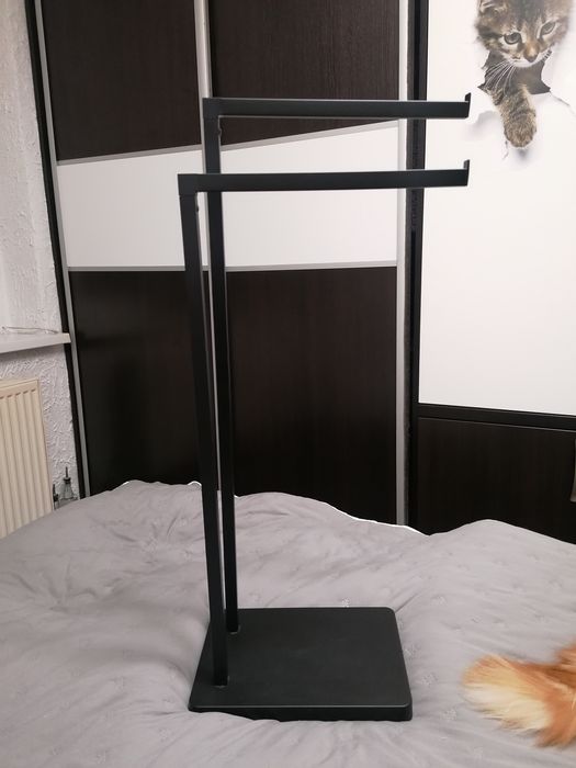 Wieszak na ręczniki