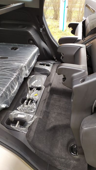 Автомобиль Chevrolet Captiva.