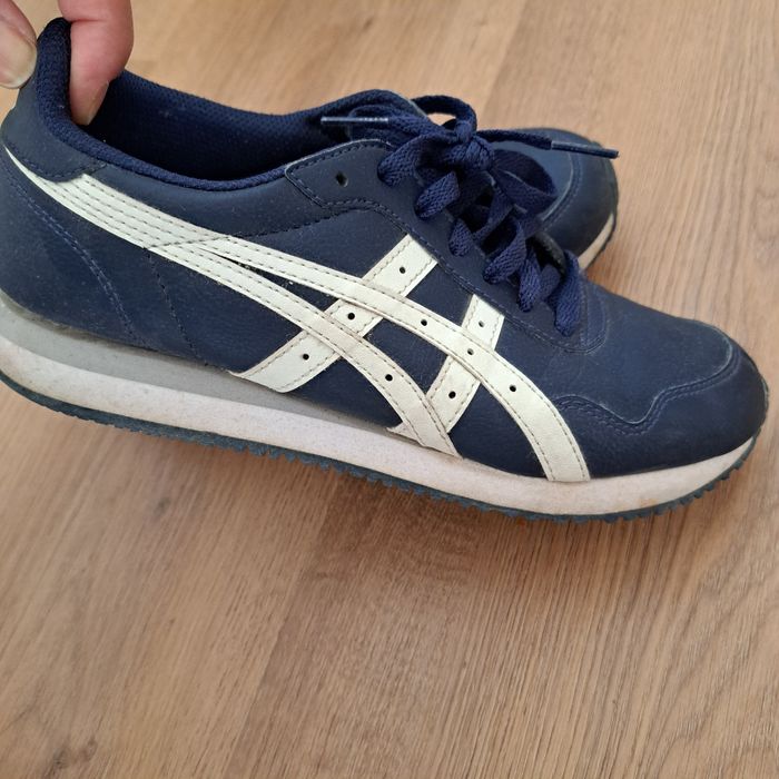 Ténis Asics senhora 39