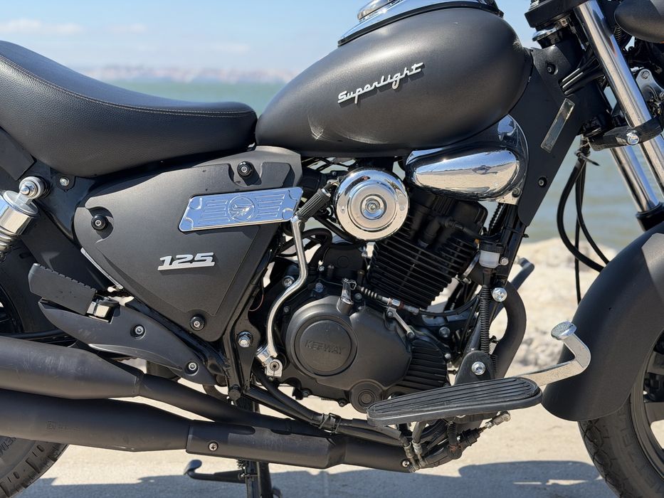 Keeway Superlight 125 com 26.900 Km’s em estado irrepreensível