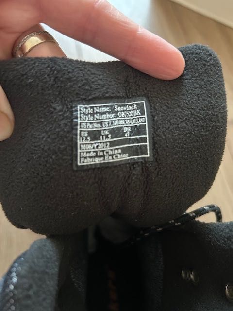 Чоловічі зимові ботинки бренду Korkers  46 р водонепроникні та дихаючі