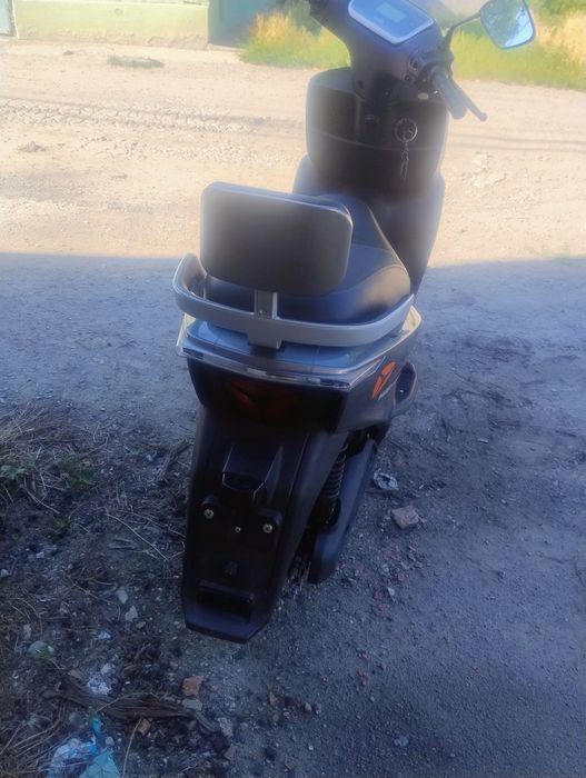 Продаж електромопеда