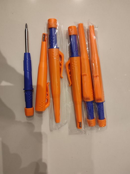 Ołówek rysik  2.8 budowlany  100szt