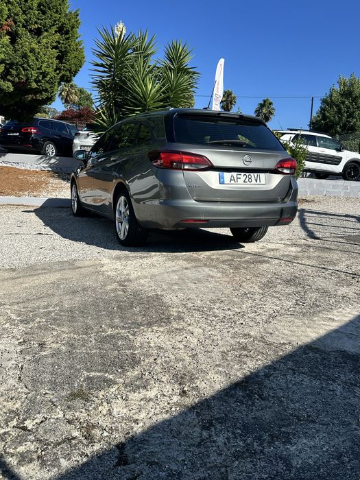 Opel astra sport tourer +