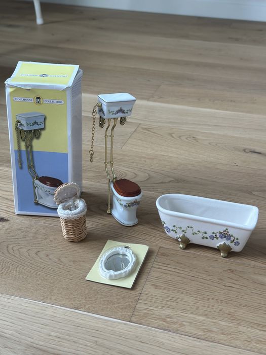 Mobília em miniatura para casa de bonecas da Dollhouse Collectors