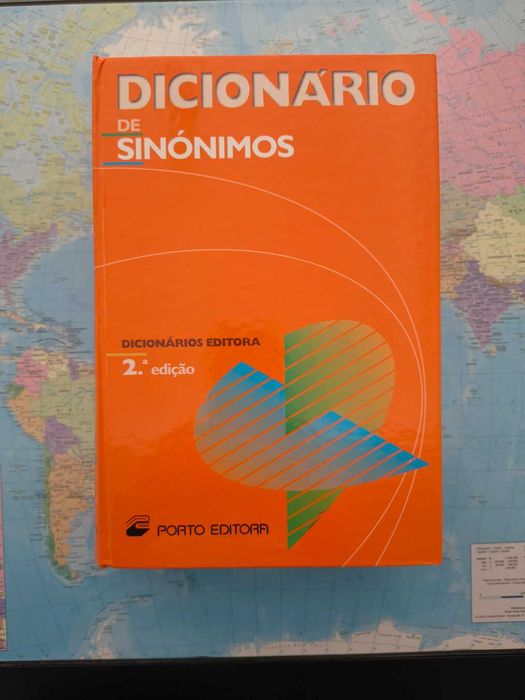 Dicionário de Sinónimos - Porto Editora