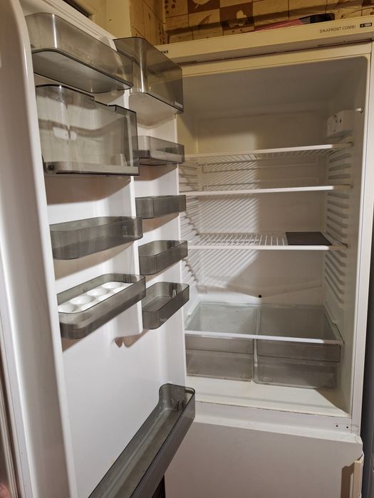 Холодильник Siemens