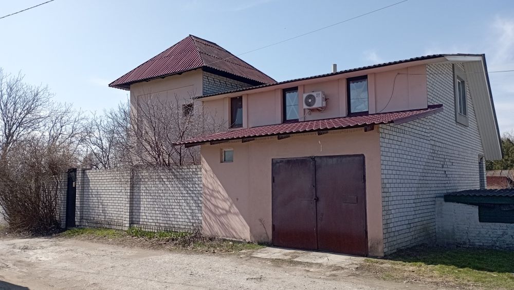Продам дом с  бизнесом  /Фрунзенский/ Донецкое шосе