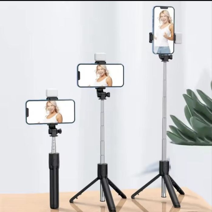 Селфі палка, штатив з підсвіткою та пультом