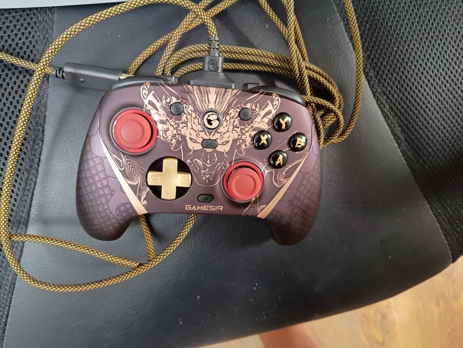 Sprzedam Gamesir G7 pro 8k nioh 3