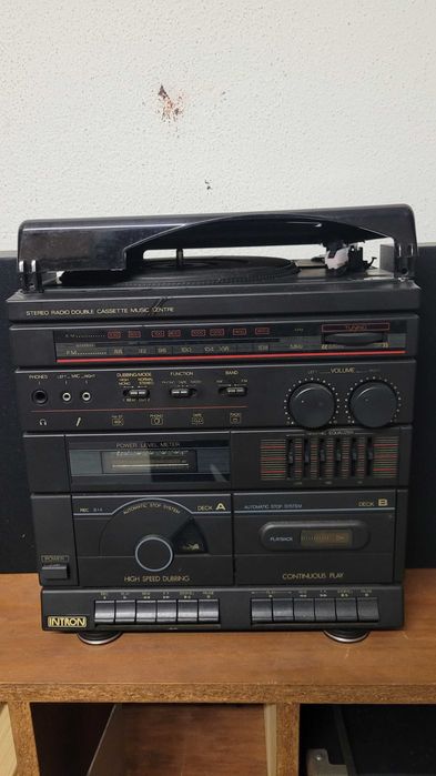 Aparelhagem vintage - vinil cassette e radio