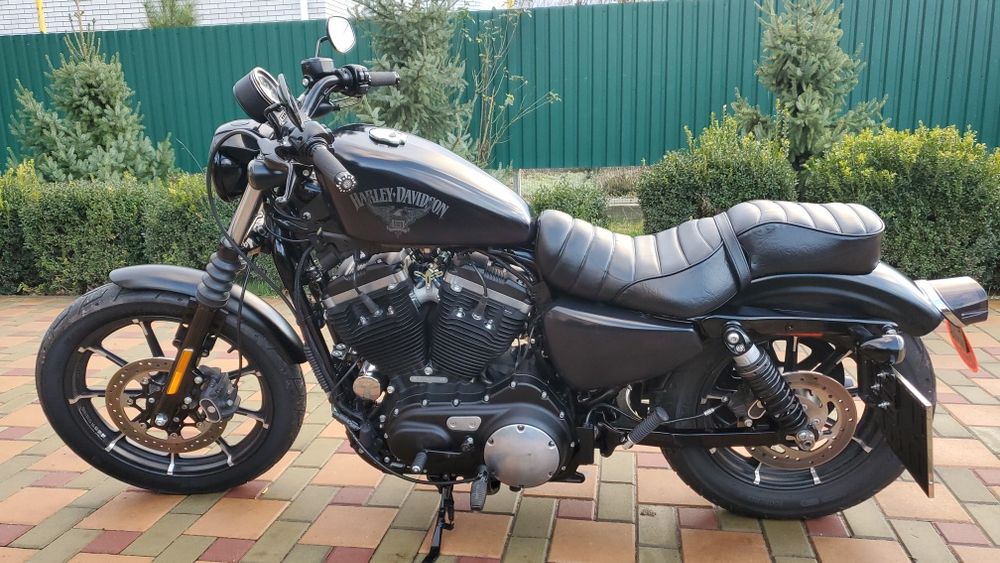 Мотоцикл харлей девідсон