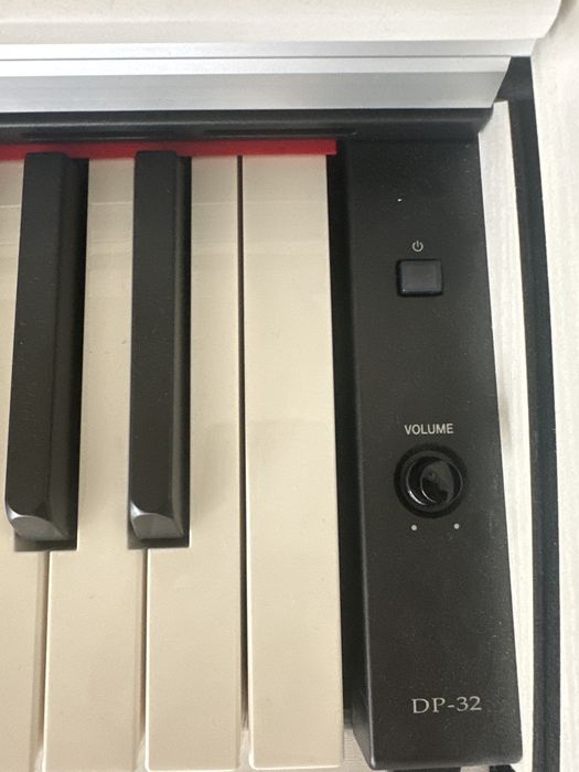 Piano digital THOMANN