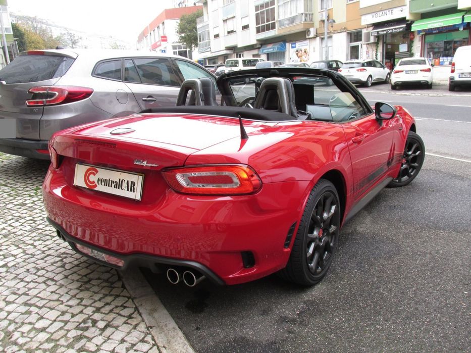 Abarth 124 Spider 1.4 T Multiair