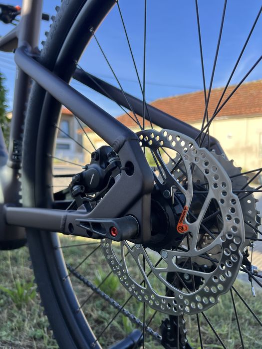 KTM Macina Race 592 (Tam. 48/L) – Como Nova (37km) + Garantia e Extras