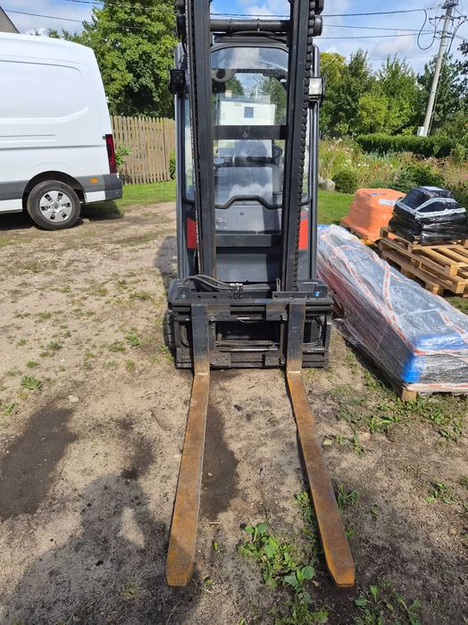 Wózek widłowy Linde h20t-01