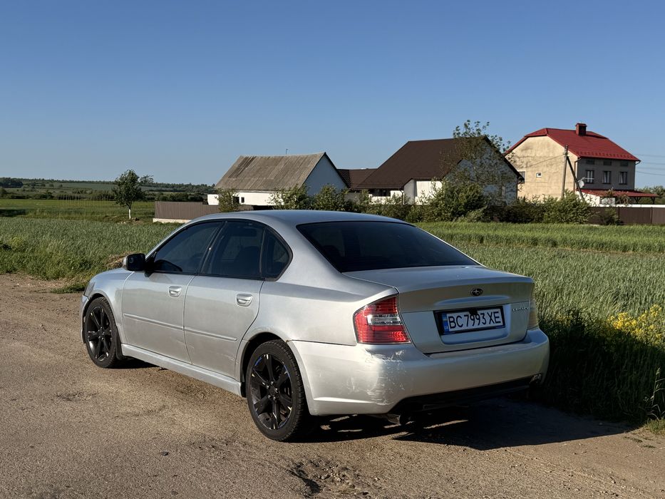 Subaru Legacy 2004