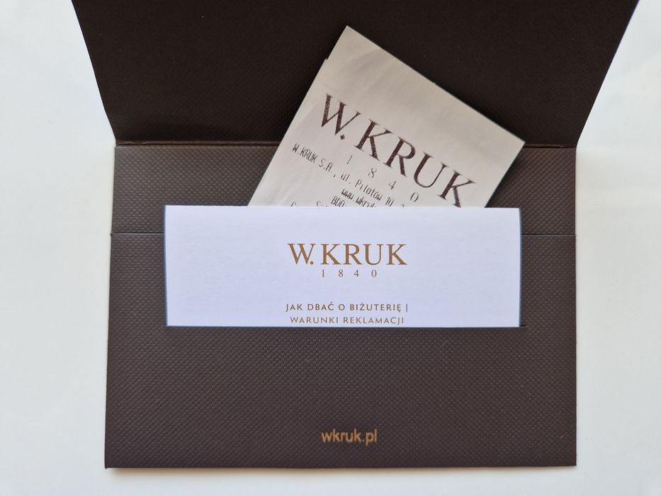 Srebrny wisiorek z onyksem W. KRUK