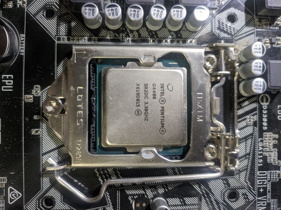 Материнська плата Asus H110m-k