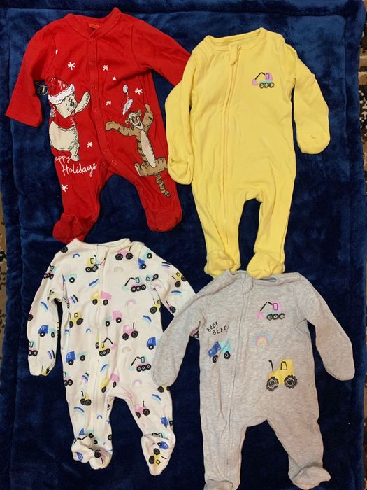 Дитячий одяг для новонароджених