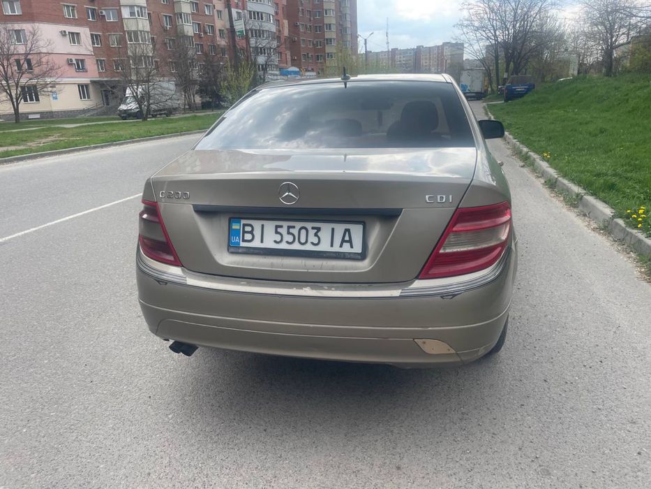 Продаю Мерс C200 2007г