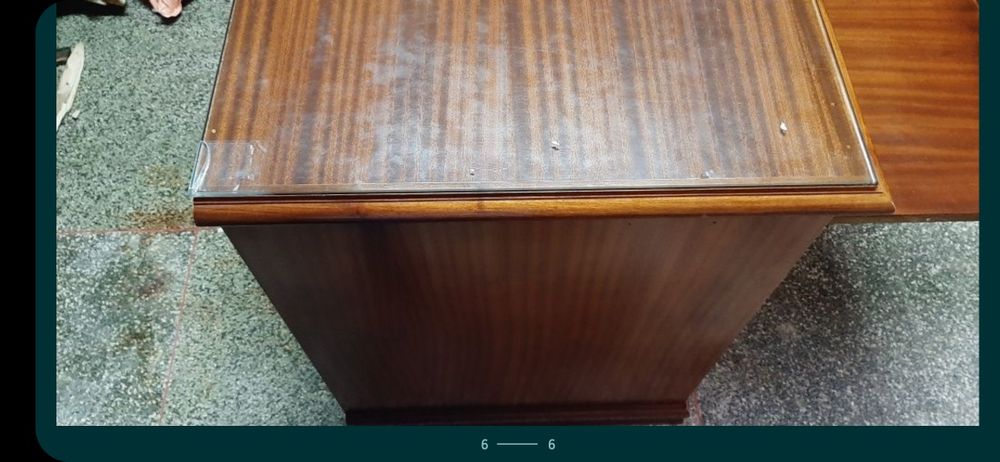 Vendo Secretária + Estante