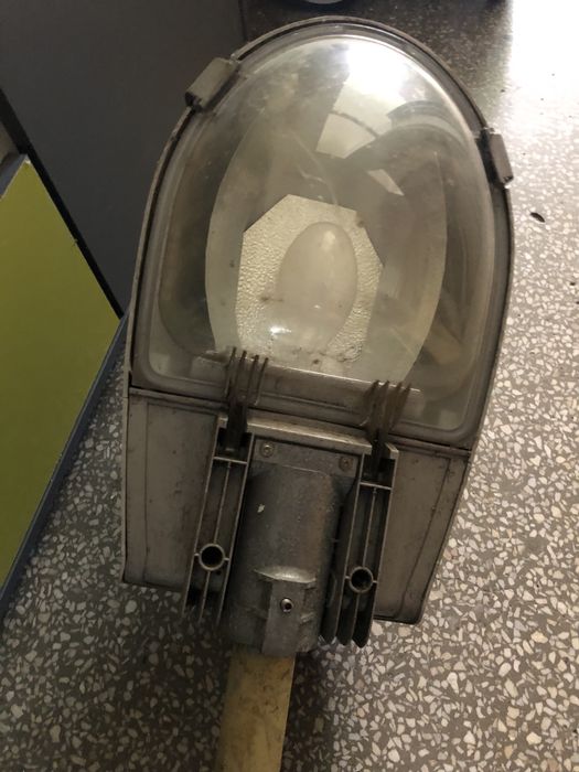 Lampa zewnętrzna ala uliczna