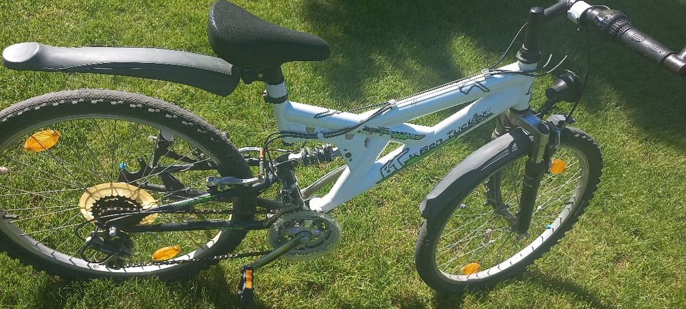 Rower 24 cali koloru bialego