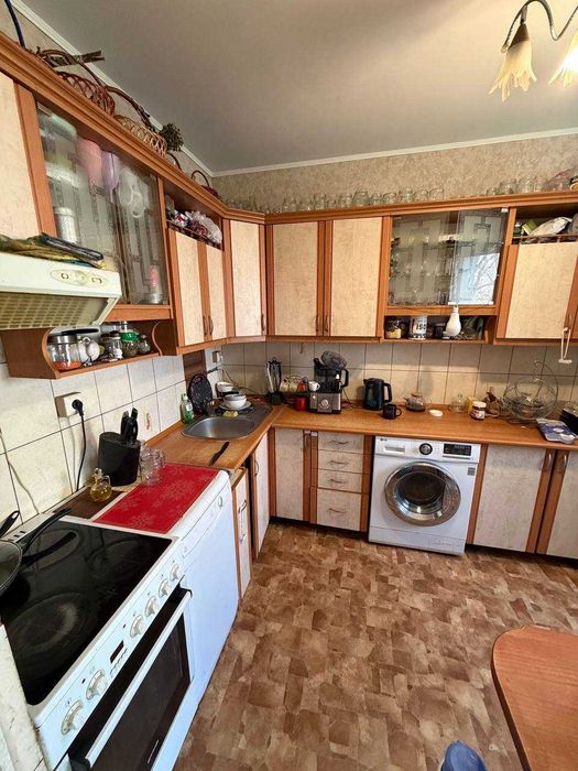 Продаж 2к квартири в м-р Пасічна, Євідновлення, Пастанови