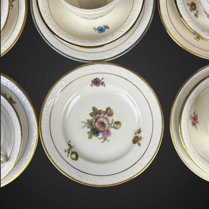 Serwis do czekolady kawy Kjøbenhavns Maleri KPM Dania Ivory B41/8194